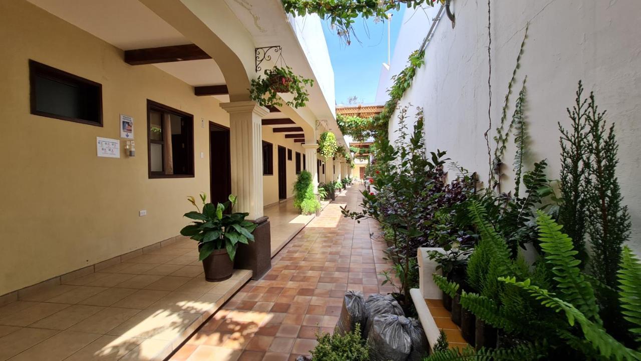 Nico Hotel Antigua Ngoại thất bức ảnh